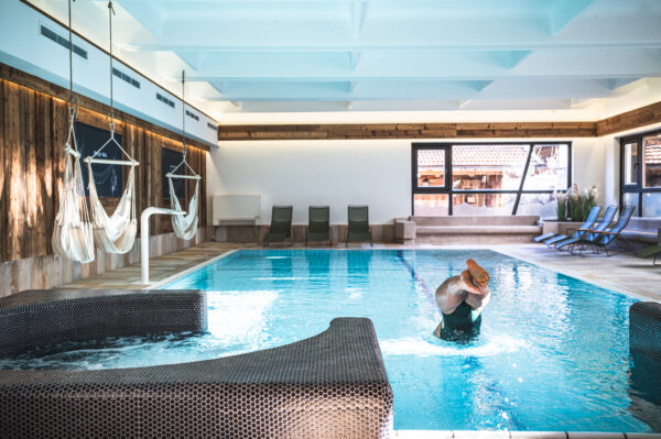 hotel-kaprun-dasfalkenstein-falkenstein-zellamsee-kaprun-bar-wellness-wellnesshotel-spa-pool-hallenbad-sauna-spa-massage-schwimmbad-178