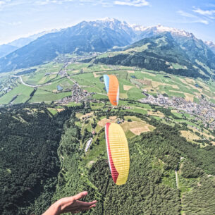 paragliding zell am see with falken air from above