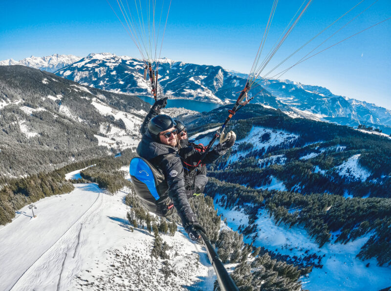 Tandem Paragliding with Falken Air with host Sepp from Schmittenhöhe in Winter